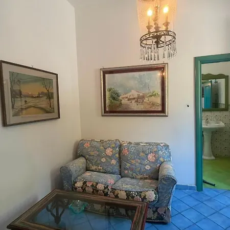 Donna Laura Sea Front Apartment Santa Maria di Castellabate